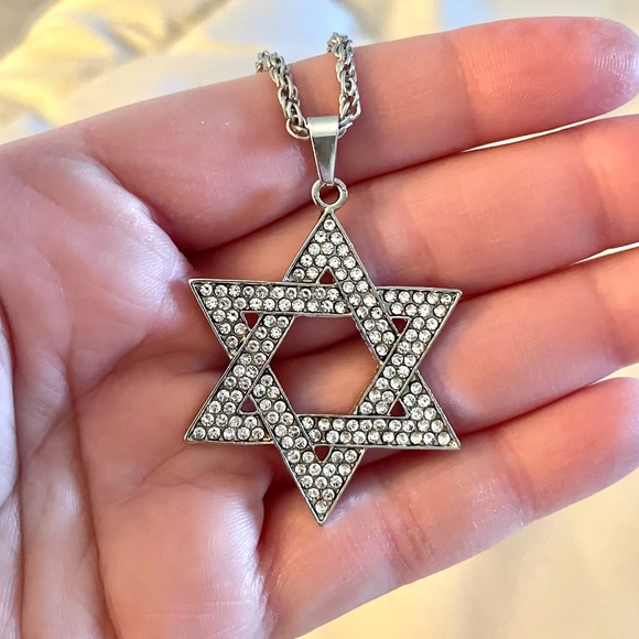 Cubic Zirconia Star Of David Necklace - Picture 6 of 7